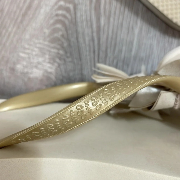 J. Crew Flip Flop Sandals Floral Accent 8 - Picture 11 of 11